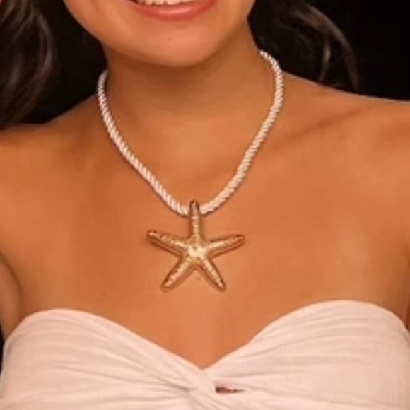 ZARA STARFISH NECKLACE - Picture 4 of 4